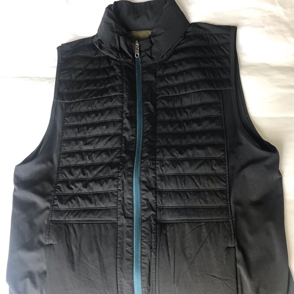 Men’s lululemon athletic Vest Black size Medium